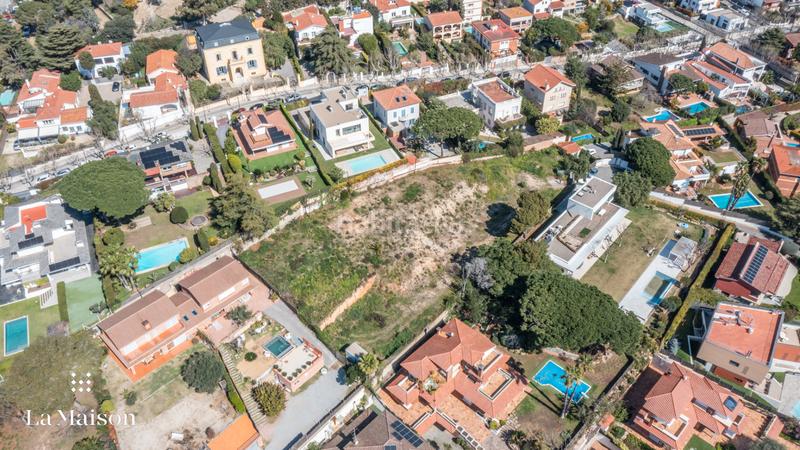 Foto a125591e-06f3-4cbb-a4de-a6c2c6cd62b9. Terreny residencial a Califòrnia-Santa Madrona Masnou (El)