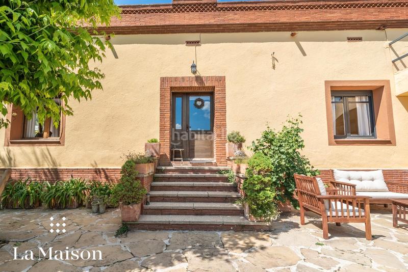 Foto 1a1f26c6-fcdc-4a62-b3d5-2d2e3e63c4b8. Chalet with fireplace heating pool in Arenys de Munt