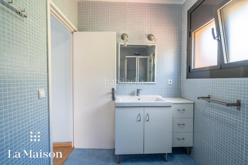 Foto 8843028f-4963-489e-8789-21381f101601. Chalet with fireplace heating pool in Arenys de Munt