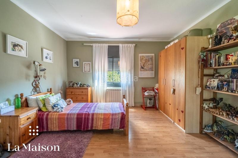 Foto c1c6b2c0-837f-4060-b631-1ab85e60ec71. Chalet with fireplace heating pool in Arenys de Munt