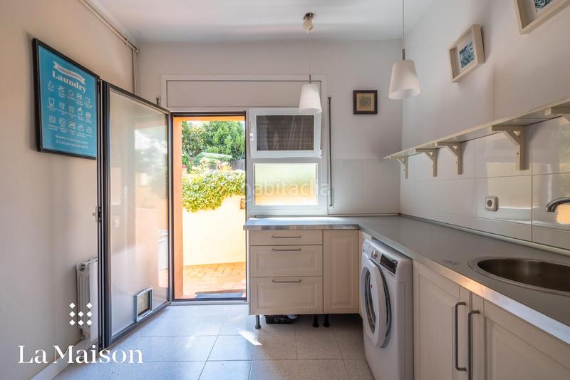 Foto be330f14-17f2-41ad-9168-08190341067b. Chalet con camino riscaldamento piscina in Arenys de Munt