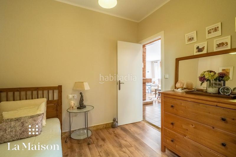 Foto e6ffe262-618a-4192-b837-07cad951cd5b. Chalet con camino riscaldamento piscina in Arenys de Munt