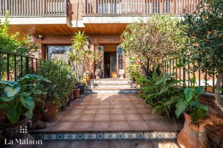 Maison jumelée à Carrer mestre amadeu vives 10. Casa adossada en vilassar de dalt
