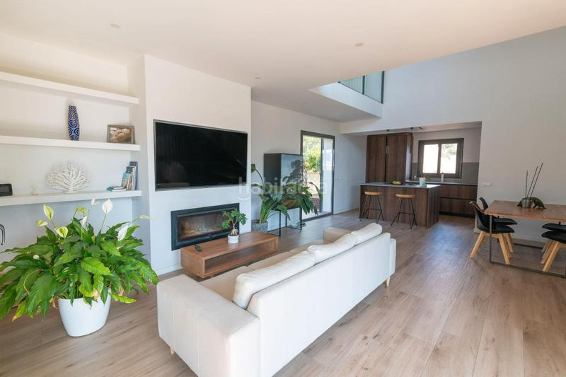 Foto c3c7a910-092f-4f19-86b0-a32cc18b3a10. Casa a carrer de santa cecília 38 a Vallveric Mataró