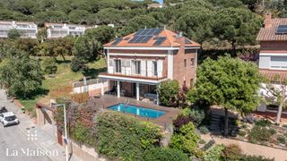 Chalet in Carrer ramon llull 19