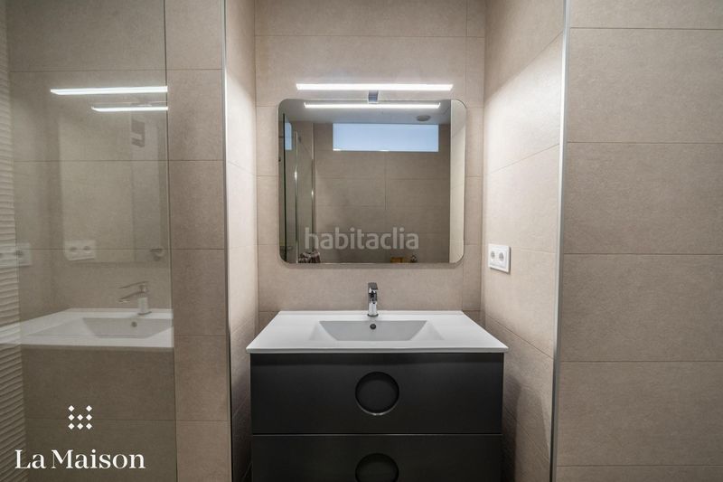Foto f9c765a8-a695-438b-a21a-0ba7d49692a9. Xalet amb calefacció a Centre Mataró