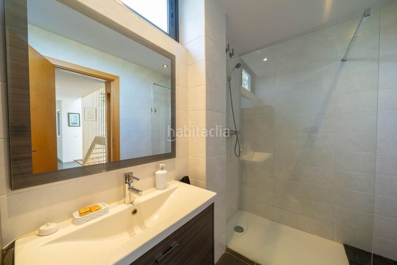 Foto 02bbeaf1-8ecd-4928-ad0b-f2afc2018b5c. Casa amb calefacció piscina a Cabrils