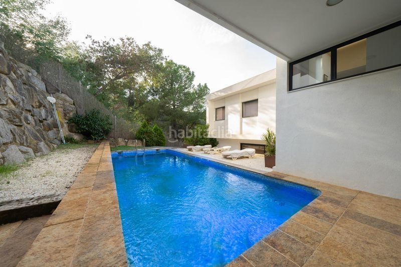 Foto d51c67a7-8730-4dbf-a44f-a1fbcbe132f2. Casa amb calefacció piscina a Cabrils