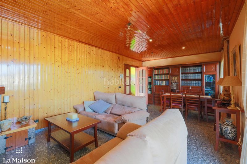 Foto 273d5e23-2dbd-4569-8f9a-9be24f0627e4. Casa amb calefacció a Nucli Urbà Argentona