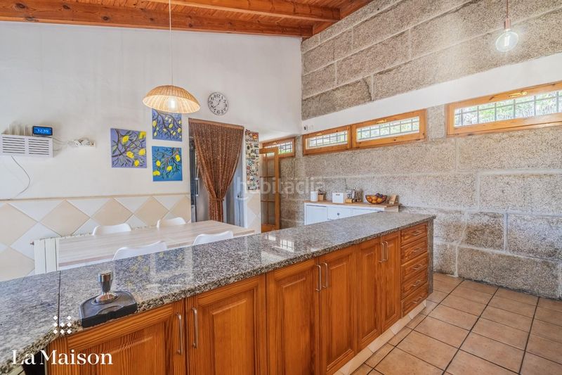 Foto 4b097938-4440-4223-84d1-1be4635c57e3. Casa amb calefacció aparcament piscina a Canyamars Dosrius