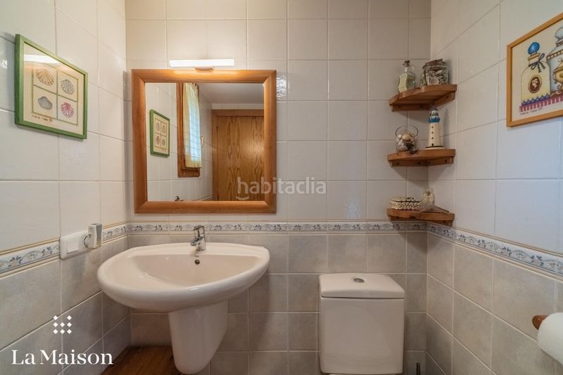 Foto 54cee5b1-68b0-4fca-b949-b04162039eee. Casa amb calefacció aparcament piscina a Canyamars Dosrius