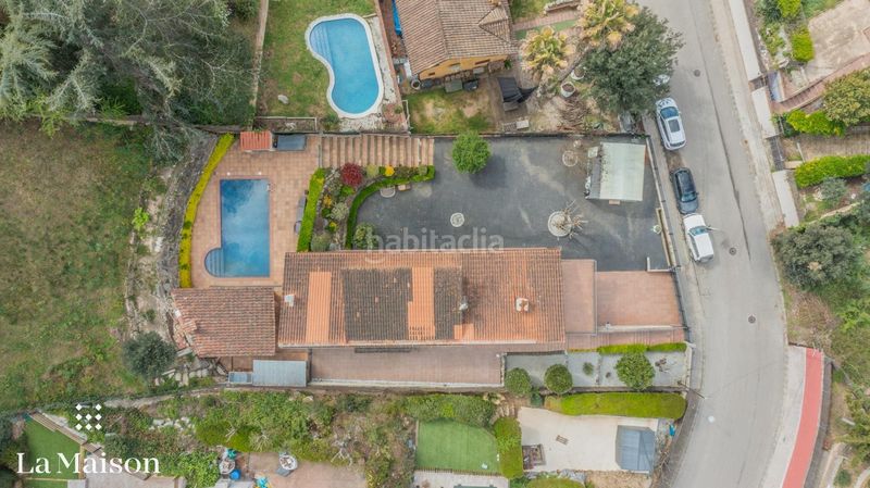 Foto f9bc5584-98ac-4e4f-bb18-1a6c26b8848d. Casa amb calefacció aparcament piscina a Canyamars Dosrius