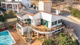 Casa a Les Bilbenyes. Casa independiente en sant vicen� de montalt