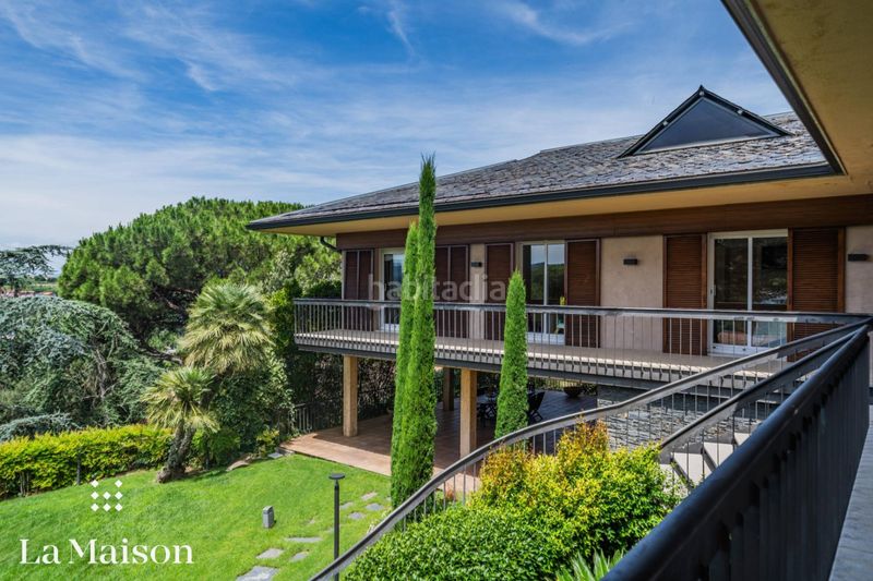Foto 0d1e4614-99f1-4c01-ae9e-aeda2bbdc852. Casa amb calefacció aparcament piscina a Roca del Vallès (La)