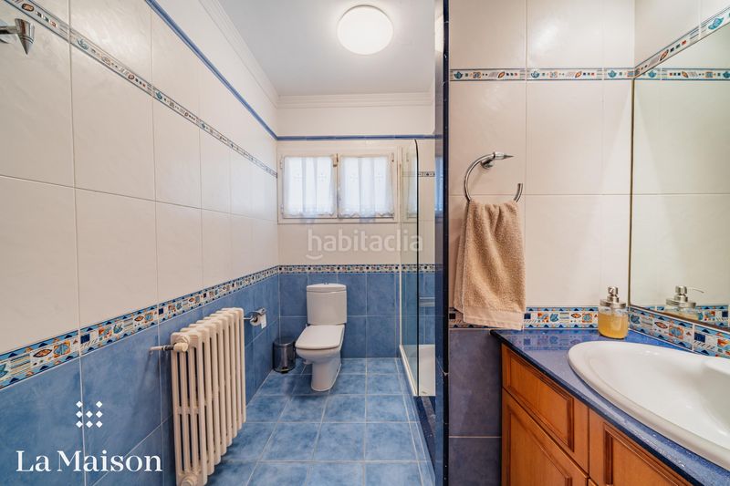Foto e029da99-5602-40f1-9c74-762b048a7139. Casa amb calefacció aparcament piscina a Roca del Vallès (La)