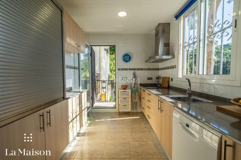 Foto bc0ba5d8-6be9-4dc4-a2fd-e06349ada98d. Casa amb calefacció aparcament piscina a Urbanitzacions Sant Pol de Mar