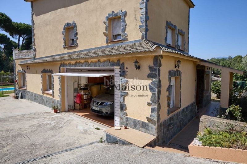 Foto a7ae35cd-41ac-4eb3-9420-b1327a62fa91. Casa amb calefacció aparcament a Can Massuet del Far Dosrius