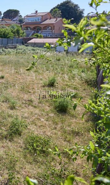 Foto aba30783-9aa1-4bbb-a249-44e57d37f4f9. Terreny residencial a Can Massuet del Far Dosrius