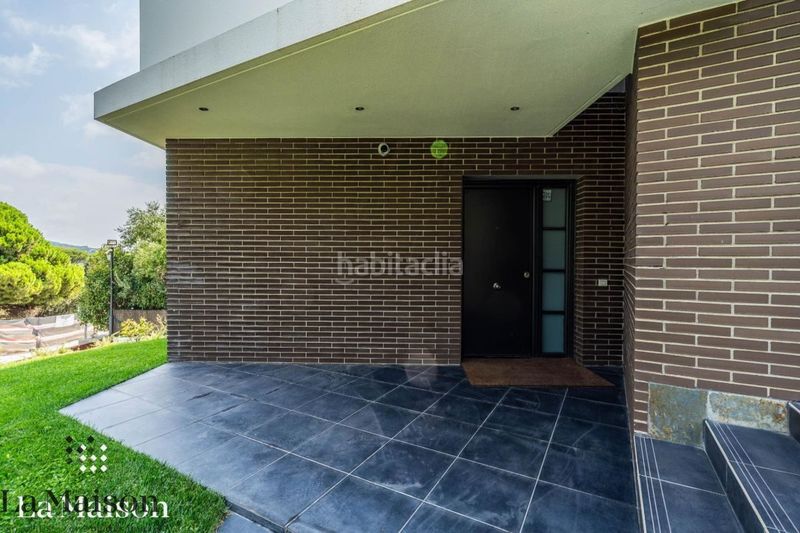 Foto 0c2a10a5-0c03-468b-bfd8-f4675a3bd334. Chalet casa en avinguda mirador centro en El Mirador-La Cornisa Sant Andreu de Llavaneres