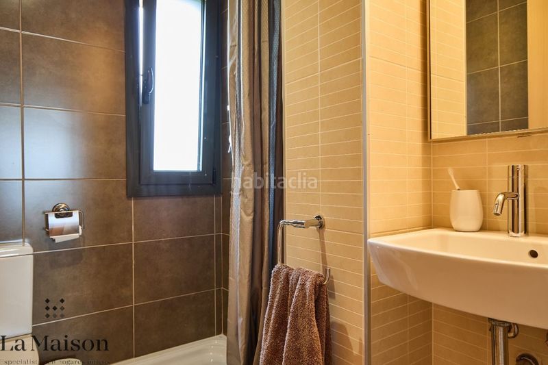 Foto bf38fcd0-4fc9-4344-9868-934e38cf8456. Chalet casa en avinguda mirador centro en El Mirador-La Cornisa Sant Andreu de Llavaneres