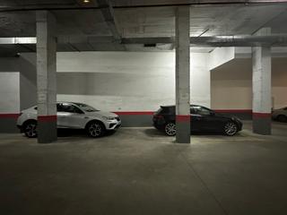 Parking coche en Calle constancia 33