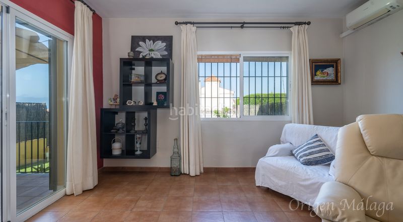 Foto e1f536c7-2a26-452c-ad8f-cef299b843a4. Casa aparellada amb calefacció aparcament piscina a Chilches