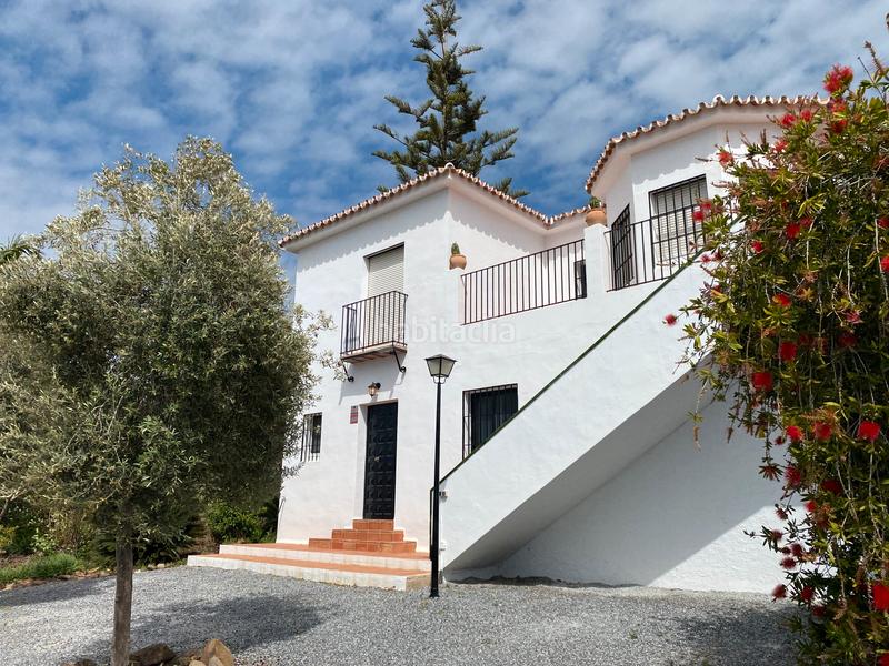 Foto 34a2f4e7-8f56-46bb-a0ec-5108fa40adc8. Casa con camino parcheggio piscina in Chaparil - Torrecilla - Punta Lara Nerja