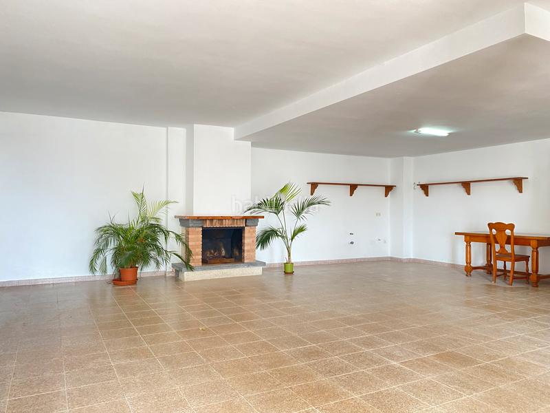 Foto dcb36f75-a5c2-48f3-9b71-e9bf650e25c4. Casa con camino parcheggio piscina in Chaparil - Torrecilla - Punta Lara Nerja
