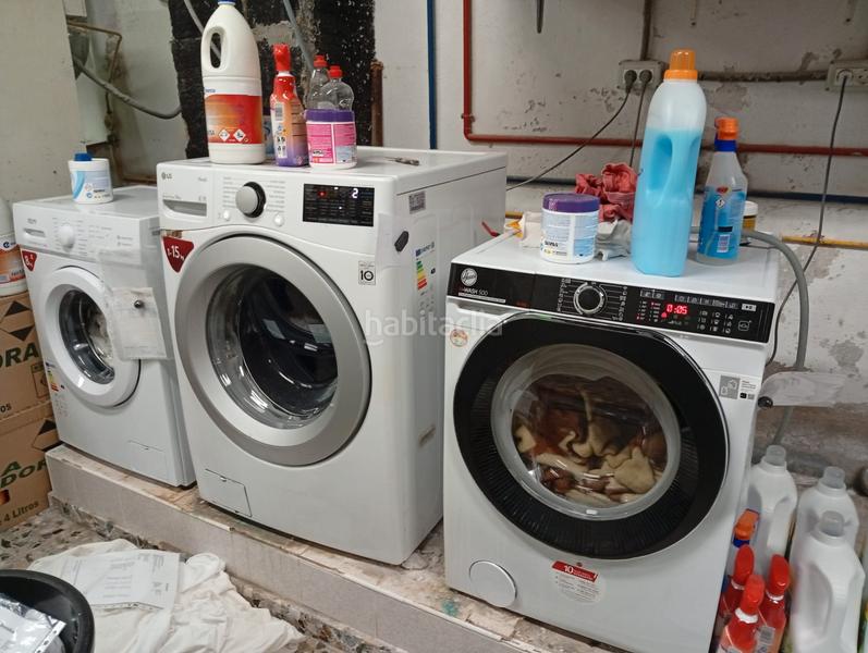 Foto ee457264-543c-4594-8156-ab9d9429fa94. Locale commerciale in calle quemada 8 in Puerto Deportivo Fuengirola