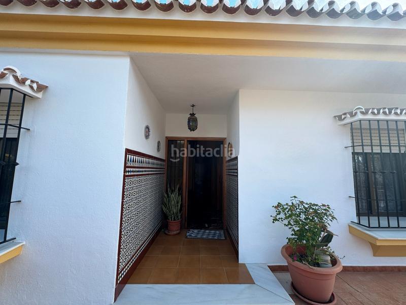 Foto 5e7bd50c-1f9e-4c1d-9807-c08727764602. Casa adossada amb aparcament a La Cala del Moral Rincón de la Victoria