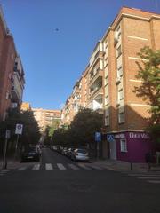 Appartement à Bami - La Estrella. Piso en venta en sevilla