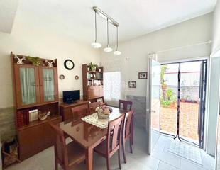 Appartement à El Cano - Los Bermejales. Piso en venta en sevilla