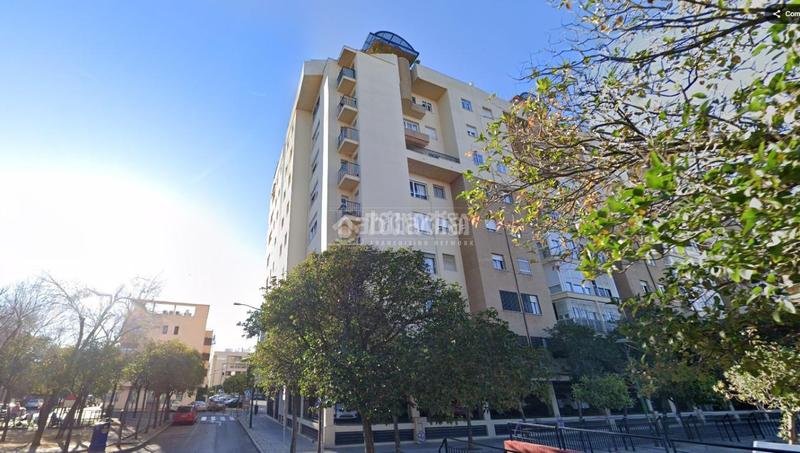 Foto 4f716cfd-0d6c-4f8f-bd1e-3664d01dcff1. Pis amb aparcament a Bami - La Estrella Sevilla