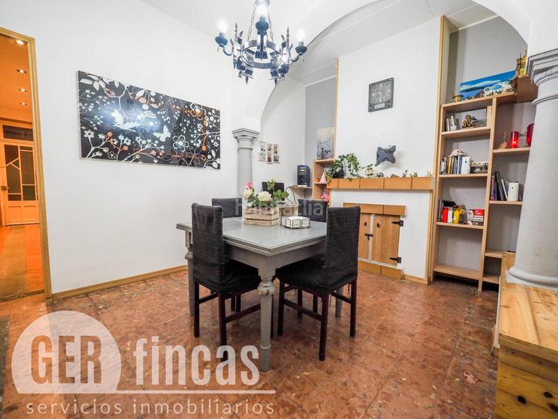 Foto a2e2e2c3-cec5-4834-8af5-94308be00e69. Casa  con fantástico patio y terraza en Centre Rubí