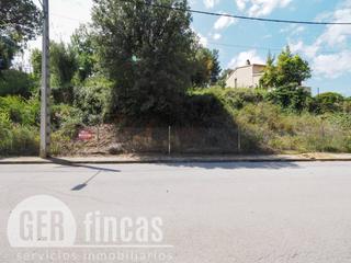 Terrain industriel à Pigot 58. Terreno con proyecto y licencia de obras aprobada