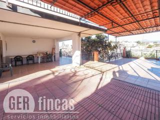 Chalet  Camerun. Ideal para dos familias.