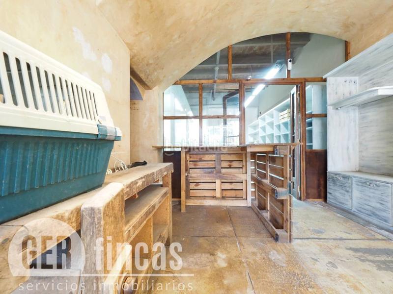 Foto 4fadd301-8bb4-4b6c-8437-b2035208fc78. Casa a reformar con local comercial. en Ca n'Aurell Terrassa