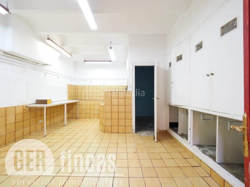 Foto 5f5a57cf-0686-4e3c-ba36-969b2cda3320. Casa a reformar con local comercial. en Ca n'Aurell Terrassa