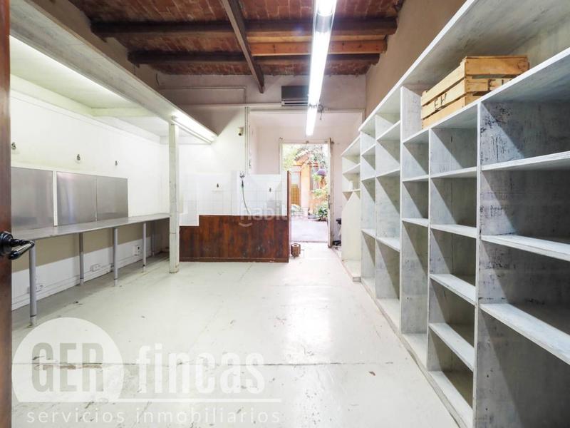 Foto a37c5e72-c378-4b66-a9fe-898d659ff4ae. Casa a reformar con local comercial. en Ca n'Aurell Terrassa