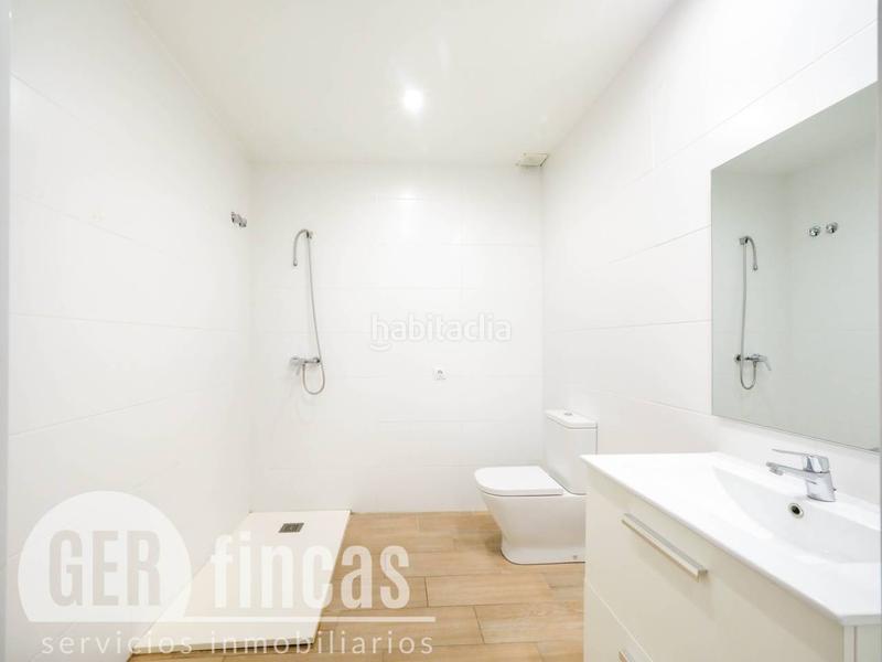 Foto 56c29b53-6fde-486c-a060-b759ce4e3827. Casa con riscaldamento in Ca n'Aurell Terrassa