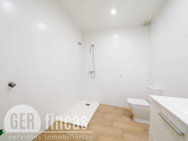 Foto 8f74b84c-a947-41d7-bb89-b9b25f275468. Casa con riscaldamento in Ca n'Aurell Terrassa