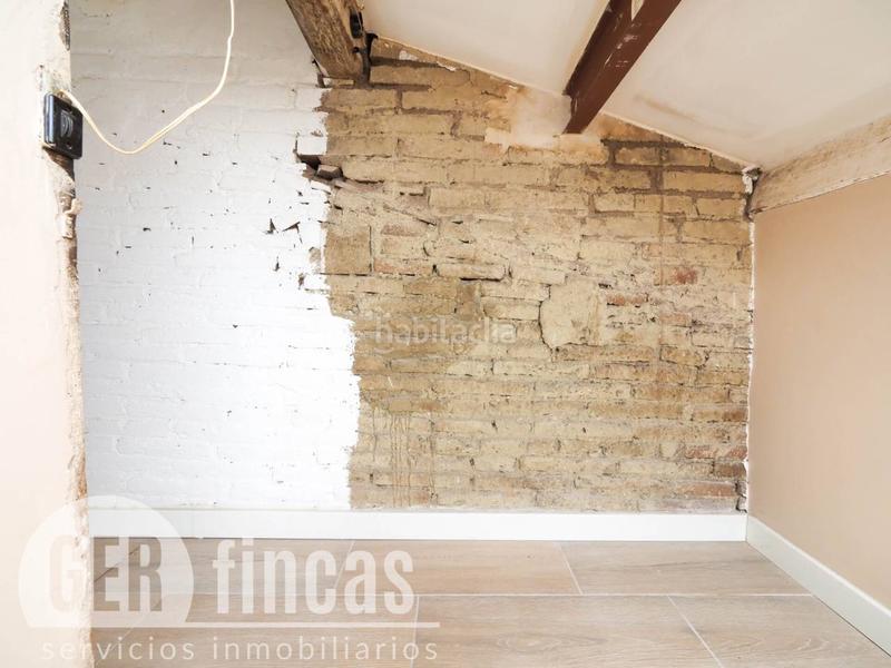 Foto 91239c67-e6dc-46df-ac42-4c76b644a343. Casa con riscaldamento in Ca n'Aurell Terrassa