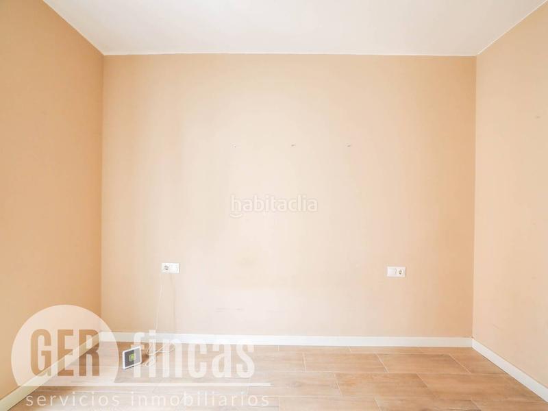 Foto e1a4f79a-c96a-444f-b602-c108ae00fcf1. Casa con riscaldamento in Ca n'Aurell Terrassa