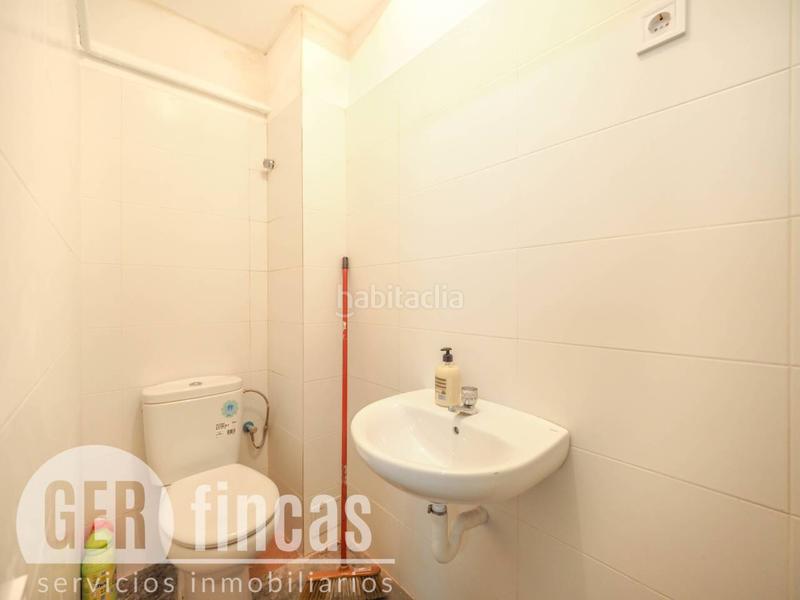 Foto 6f4ee93a-0570-478a-a3b9-f91453636326. Alquiler local comercial con muchas posibilidades en el centro de la ciudad . en Terrassa