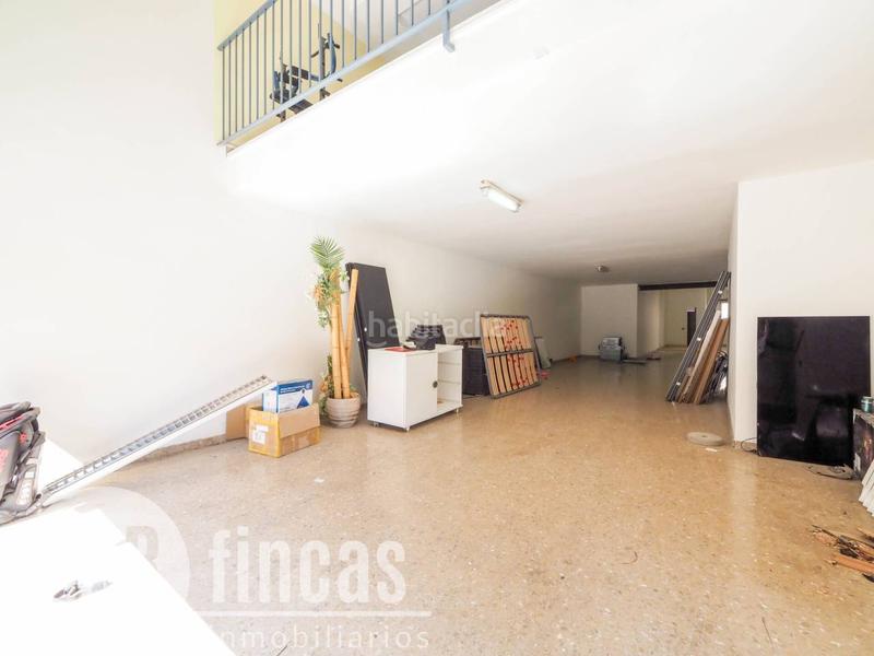 Foto 45584d4f-a433-40a0-a632-32279fc1b1ed. Local comercial a Plaça Catalunya - Escola Industrial Terrassa