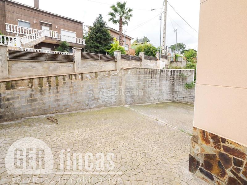 Foto 169ef913-adae-4227-9b76-73b10999e4bc. Casa con riscaldamento parcheggio in Can Palet de Vista Alegre Terrassa