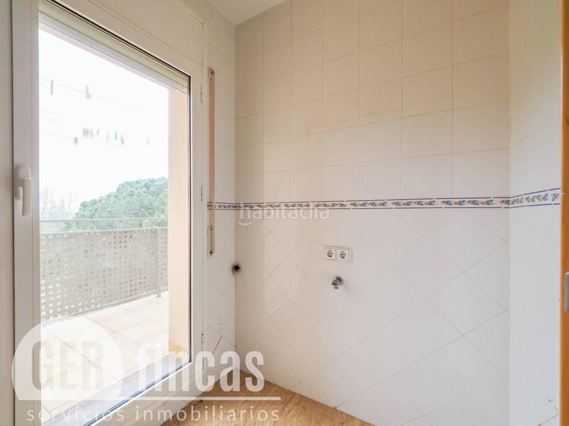 Foto 49820173-192d-4246-974c-d65da8b60510. Casa con riscaldamento parcheggio in Can Palet de Vista Alegre Terrassa