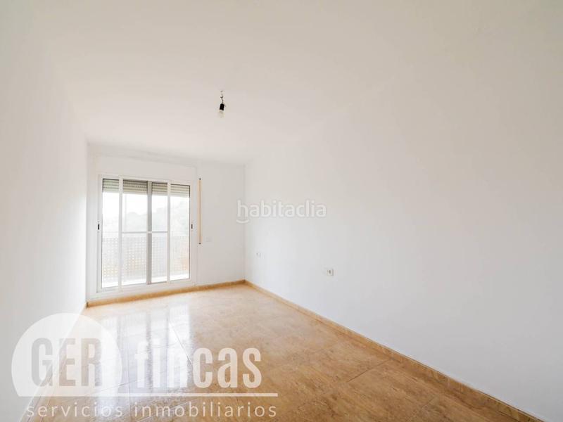 Foto 4cd02248-f182-4d35-8e8a-a9c5950903f8. Casa con riscaldamento parcheggio in Can Palet de Vista Alegre Terrassa