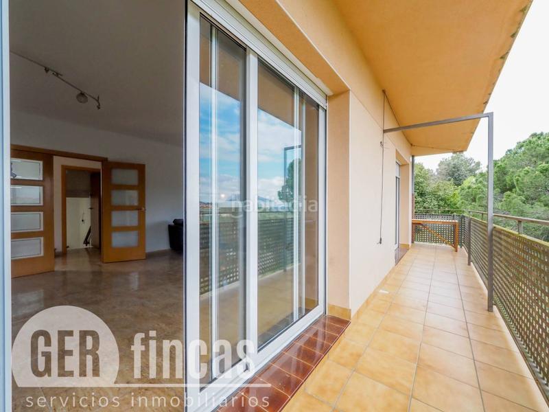 Foto 6434b8b4-4a24-4f9c-a2b9-115f95fcb463. Casa con riscaldamento parcheggio in Can Palet de Vista Alegre Terrassa