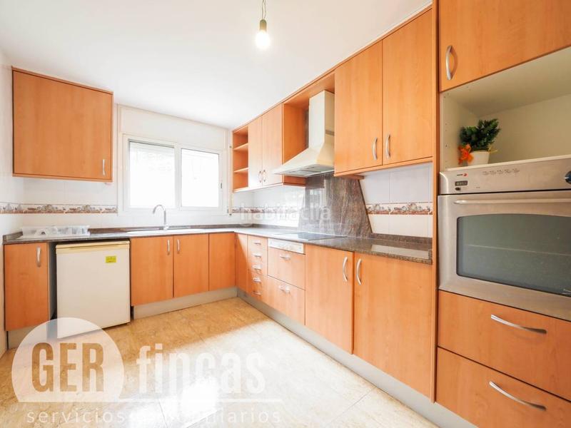 Foto 76958896-e143-47c8-9bc1-16198f6cc730. Casa con riscaldamento parcheggio in Can Palet de Vista Alegre Terrassa